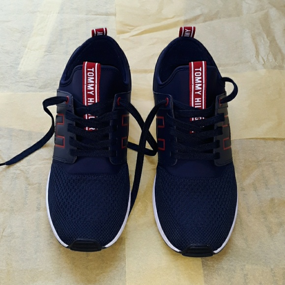 New Tommy Hilfiger Sneakers size 11.5 men - Picture 2 of 8